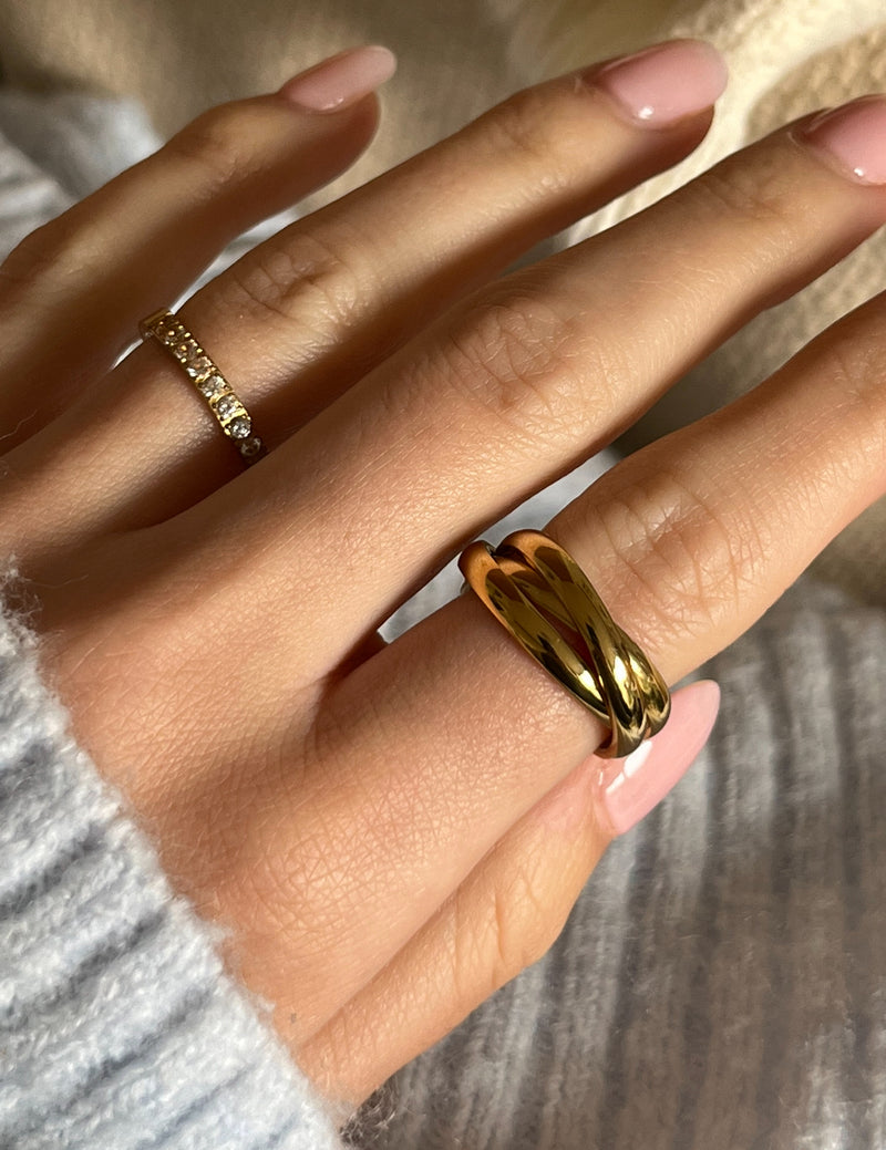 TRI RING - GOLD, SIZE 7