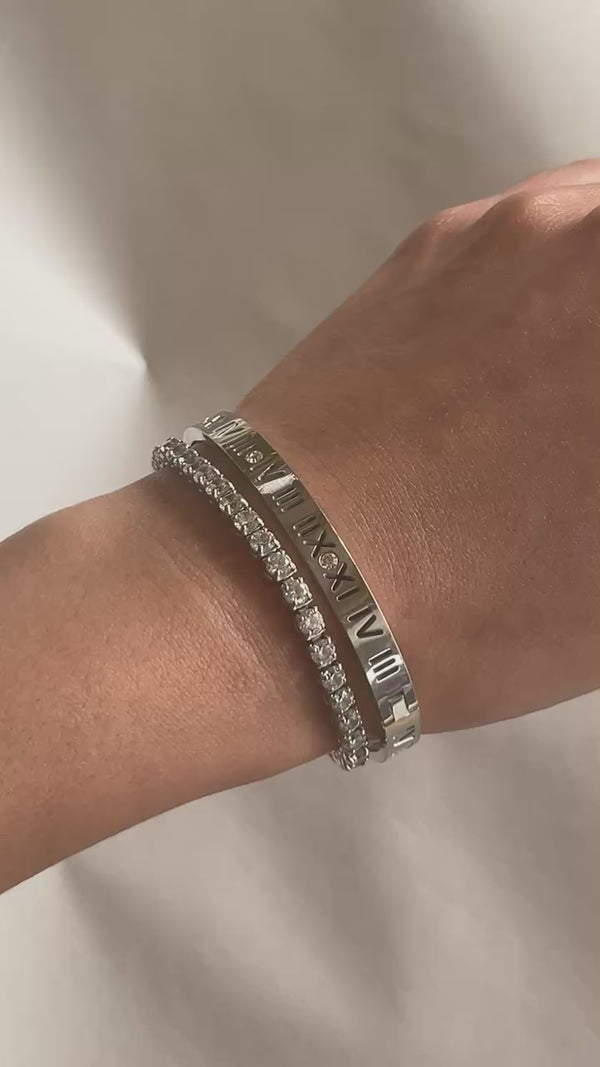 PROPHECY BANGLE - SILVER